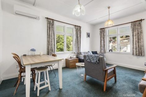 Photo of property in 3a Linwood Way, Island Bay, Wellington, 6023