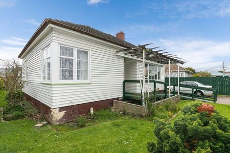 Photo of property in 369 Waiwhetu Road, Fairfield, Lower Hutt, 5011