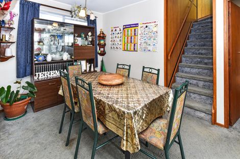 Photo of property in 24 Hyperion Drive, Randwick Park, Auckland, 2105