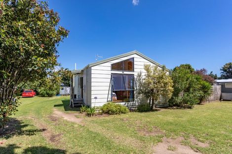 Photo of property in 117 Rangi Avenue, Whangamata, 3620