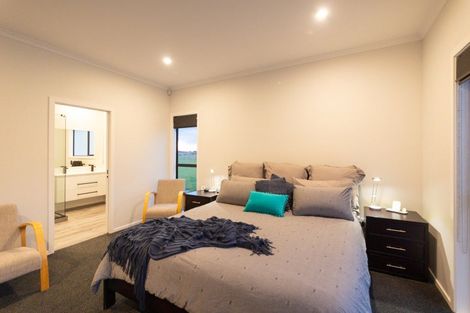 Photo of property in 5 Alayna Court, Colyton, Feilding, 4775