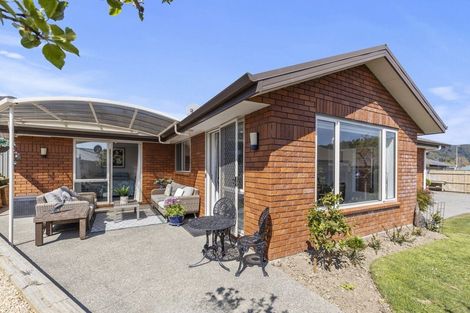 Photo of property in 23a Admiralty Place, Waikawa, Picton, 7220