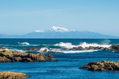 Photo of property in 7/74 Derwent Street, Island Bay, Wellington, 6023