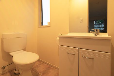 Photo of property in 2/114 Gowing Drive, Meadowbank, Auckland, 1072