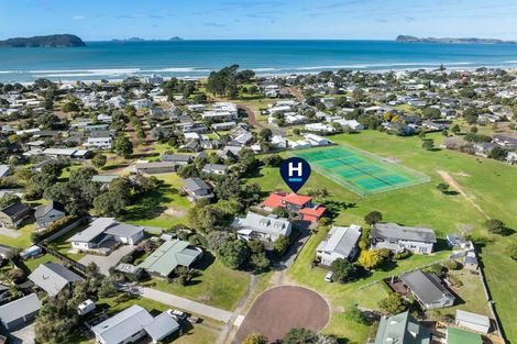 Photo of property in 13 Coutts Road, Pauanui, Hikuai, 3579