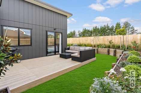 Photo of property in 12 Paihere Street, Huapai, Kumeu, 0810