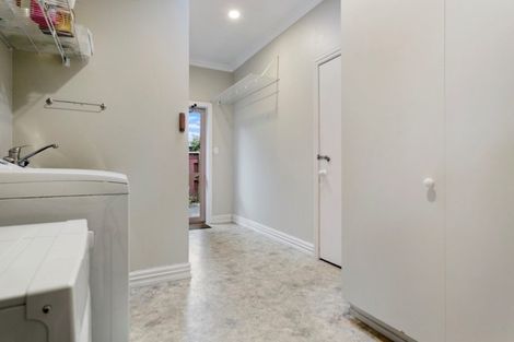 Photo of property in 30 Sheridan Crescent, Leamington, Cambridge, 3432