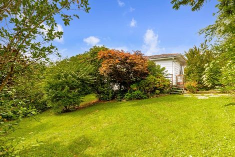 Photo of property in 14 Benita Place, Sunnyvale, Auckland, 0612