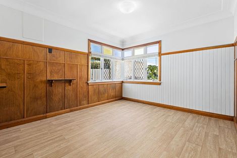 Photo of property in 36 Rangatira Road, Birkenhead, Auckland, 0626