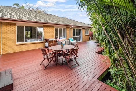 Photo of property in 4 Phoebe Meikle Place, Torbay, Auckland, 0630