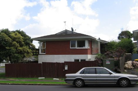 Photo of property in 1/50 Glenmore Road, Sunnyhills, Auckland, 2010