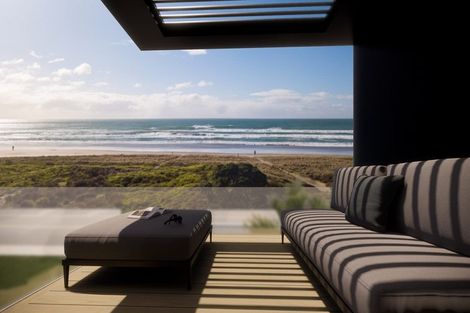 Photo of property in 124 Marine Parade, Mount Maunganui, 3116