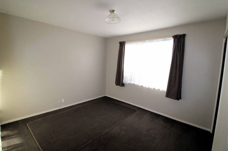 Photo of property in 8 Peckham Lane, Woolston, Christchurch, 8062