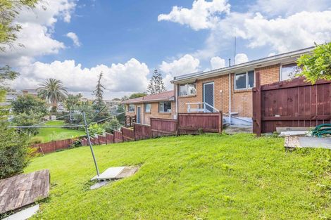 Photo of property in 2/81 Seabrook Avenue, New Lynn, Auckland, 0600