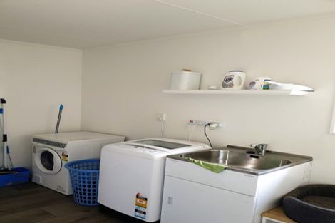 Photo of property in 79a Peat Street, Whanganui, 4500