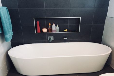 Photo of property in 1/97 Beresford Street, Bayswater, Auckland, 0622