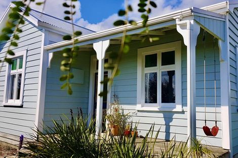 Photo of property in 19 Gossling Street, Okato, 4335