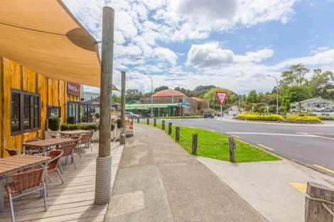 Photo of property in 37 Laly Haddon Place, Matakana, 0985