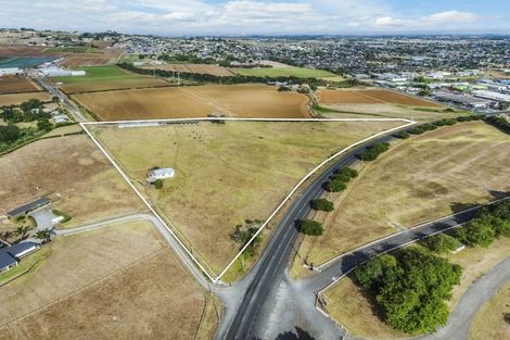 Photo of property in 301 Buckland Road, Pukekohe, 2677