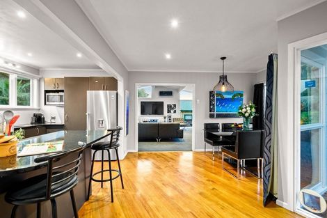 Photo of property in 112 Rathgar Road, Henderson, Auckland, 0610