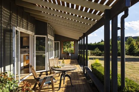 Photo of property in 918 Ponatahi Road, Martinborough, Carterton, 5792