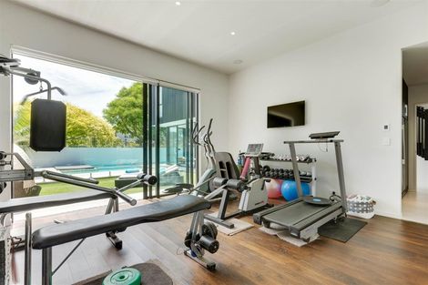 Photo of property in 36 Oceania Place, Mellons Bay, Auckland, 2014