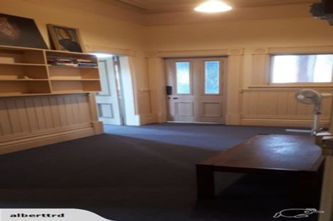 Photo of property in 60 Royal Terrace, Dunedin Central, Dunedin, 9016