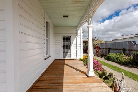 Photo of property in 36 Barraud Street, Dannevirke, 4930
