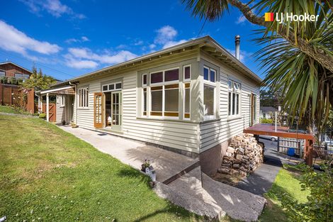 Photo of property in 77 Bayfield Road, Andersons Bay, Dunedin, 9013