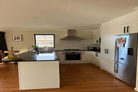 Photo of property in 6 Maylee Crescent, Gulf Harbour, Whangaparaoa, 0930
