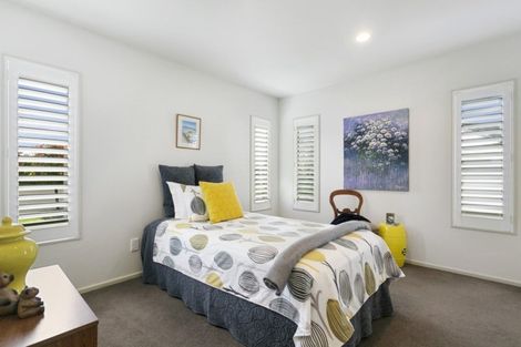 Photo of property in 28 Fairview Terrace, Waipahihi, Taupo, 3330