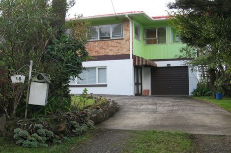 Photo of property in 18 Exhibition Drive, Titirangi, Auckland, 0604