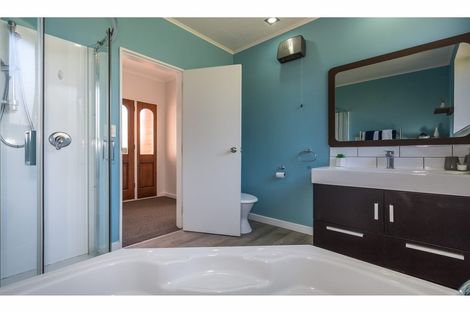 Photo of property in 78 Daniels Road, Redwood, Christchurch, 8051