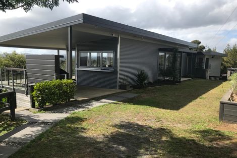 Photo of property in 4 Broadview Road, Opua, 0200