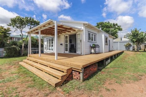 Photo of property in 4 Mamaku Street, Inglewood, 4330