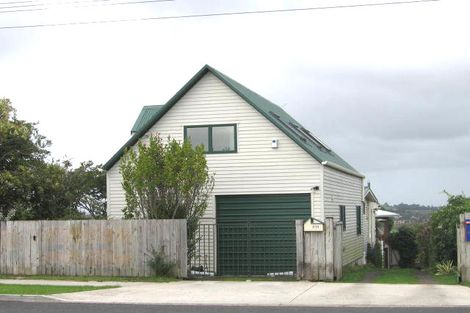 Photo of property in 210 Sturges Road, Henderson, Auckland, 0612