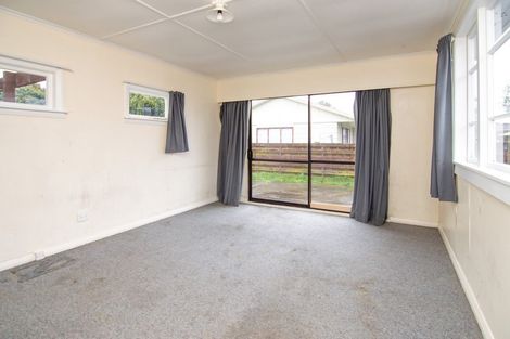 Photo of property in 216 Vogel Street, Roslyn, Palmerston North, 4414