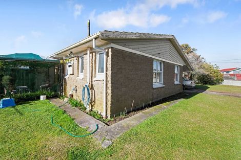 Photo of property in 2/177 Clayton Road, Mangakakahi, Rotorua, 3015