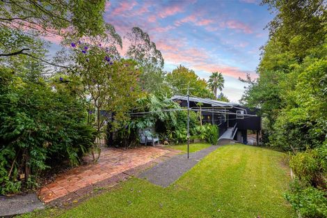 Photo of property in 834 West Coast Road, Waiatarua, Auckland, 0604