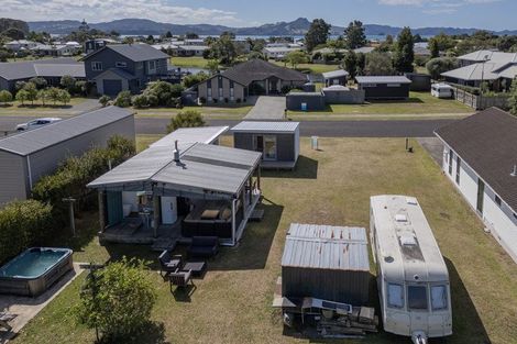 Photo of property in 13 Motukorure Parade, Cooks Beach, Whitianga, 3591