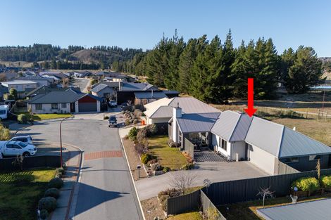 Photo of property in 8 Walker Place, Alexandra, 9320