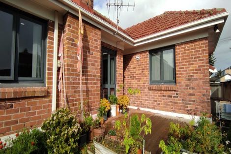 Photo of property in 2/32 Wintere Road, Papatoetoe, Auckland, 2025