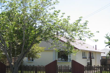Photo of property in 29 Farquhars Road, Redwood, Christchurch, 8051