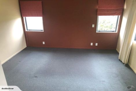 Photo of property in 25 Chippenham Grove, Churton Park, Wellington, 6037