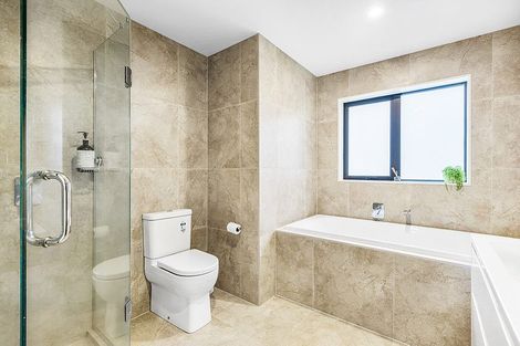 Photo of property in 34a Lyons Avenue, Murrays Bay, Auckland, 0630