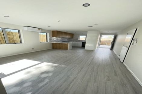 Photo of property in 74d Thompson Terrace, Manurewa, Auckland, 2102