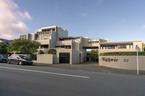 Photo of property in Highwic, 13/32 Hobson Street, Thorndon, Wellington, 6011