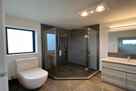 Photo of property in 9d North Ridge Drive, Rototuna North, Hamilton, 3210