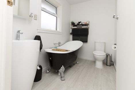 Photo of property in 70 Mapleham Drive, Pegasus, 7612