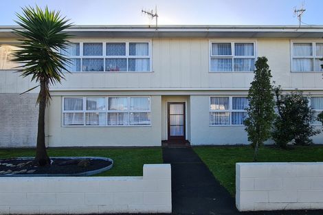 Photo of property in 4/1 The Esplanade, Westshore, Napier, 4110